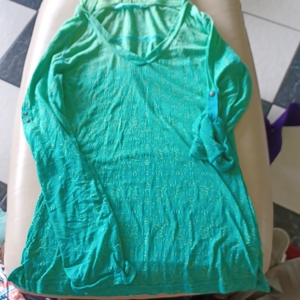 Athleta lightweight hooded shirt